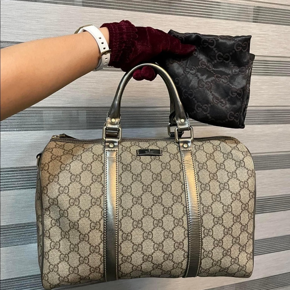 Gucci Boston